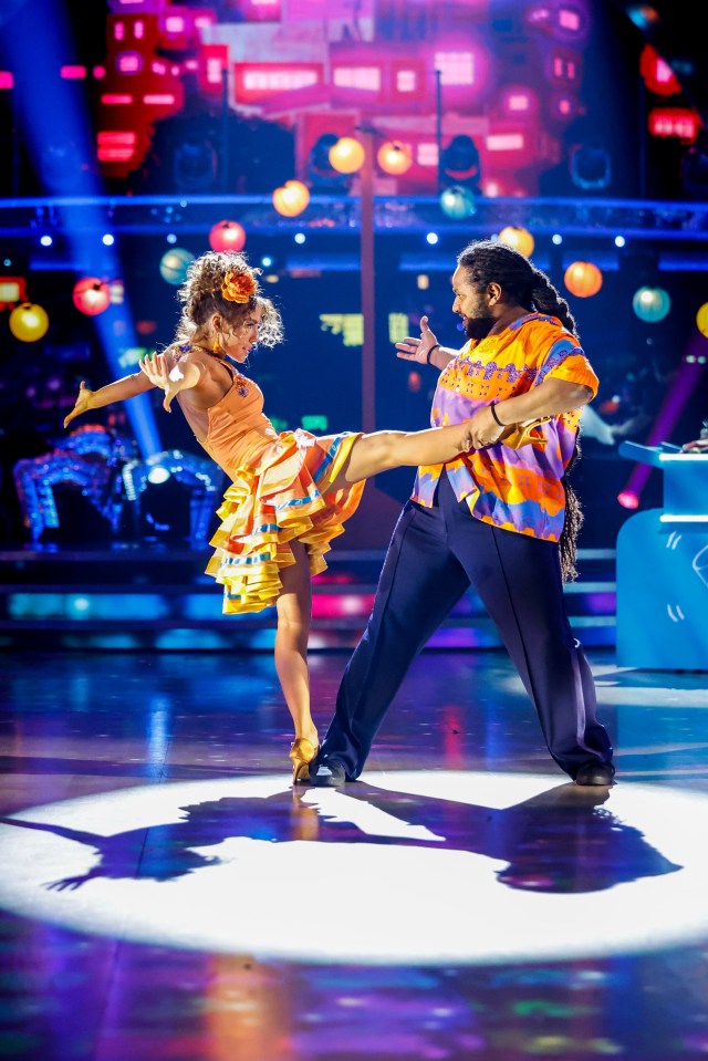 Hamza Yassin and dance partner Jowita Przysta performing the Salsa