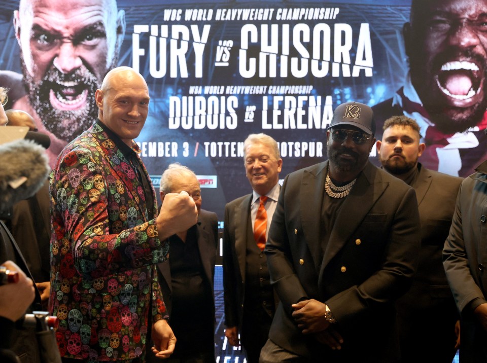 Tyson Fury will face Derek Chisora at Tottenham Stadium on December 3