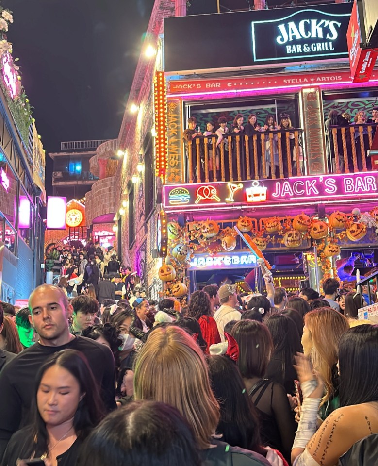 Chilling pictures show surging crowds moments before the horror crush in Seoul