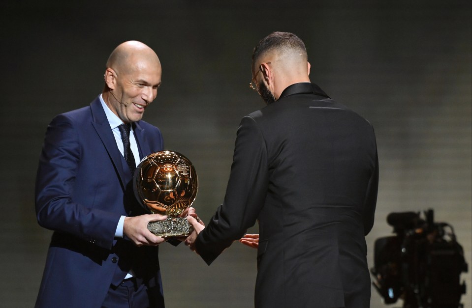 A glowing Zidane presented Benzema with the Ballon d'Or