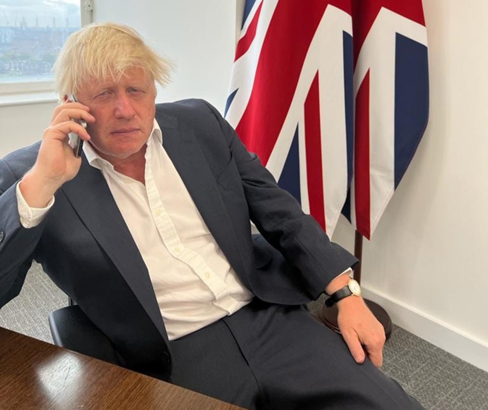 Boris Johnson has sensationally pulled out of the race for No10