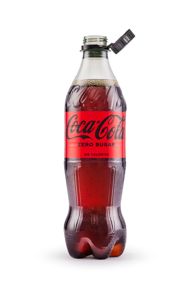 New cap design on Coke bottles is annoying a lot of people