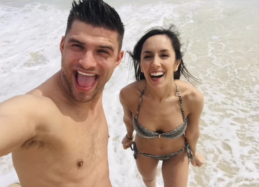 Janette looked stunning as she enjoyed a relaxing day with Aljaz