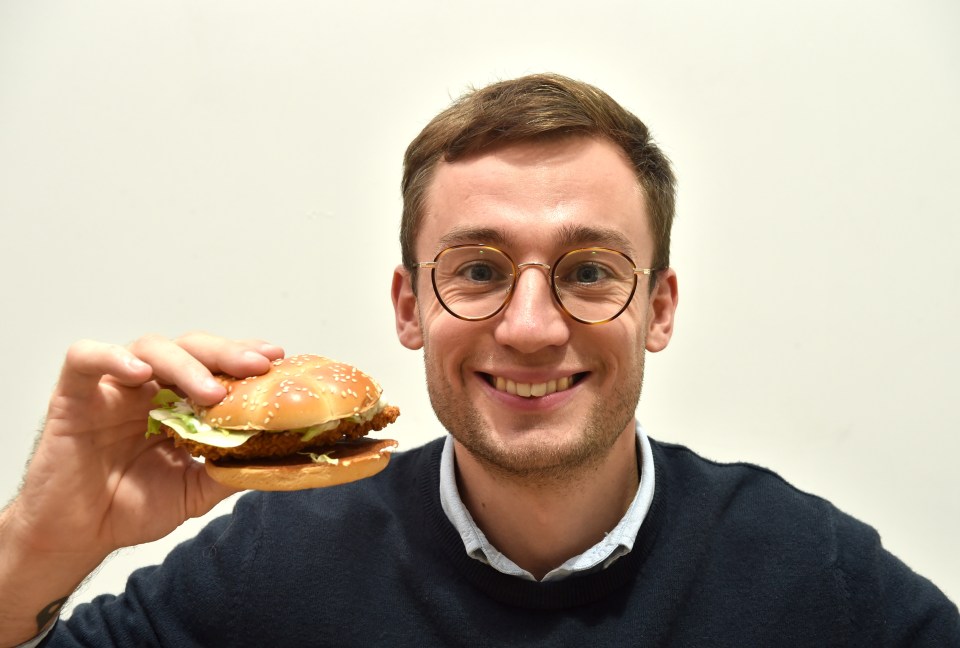 Consumer reporter Sam Walker tried the new McDonald’s McCrispy burger