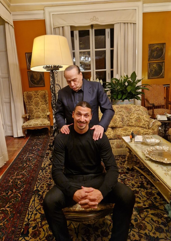 Zlatan Ibrahimovic poses with Silvio Berlusconi