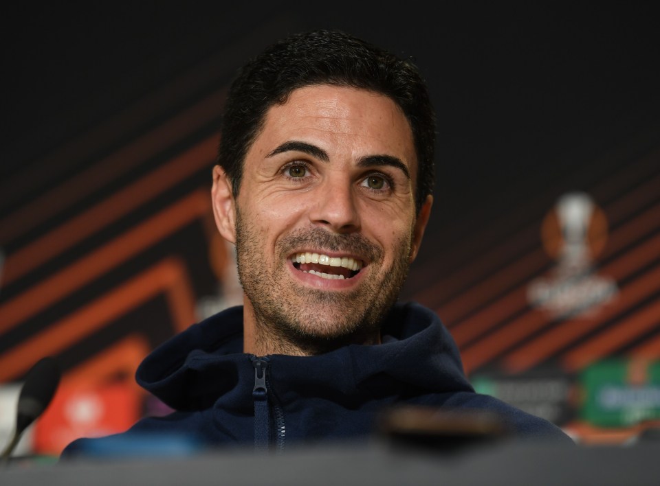 Mikel Arteta is hoping for Arsenal to clinch top spot tonight