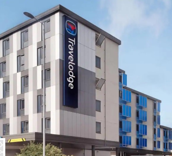 Travelodge Upper Brook Street is located within a short distance of the Manchester University campus