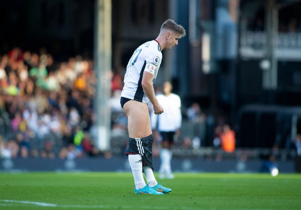 Tom Cairney bizarrely pulled down his shorts in frustration