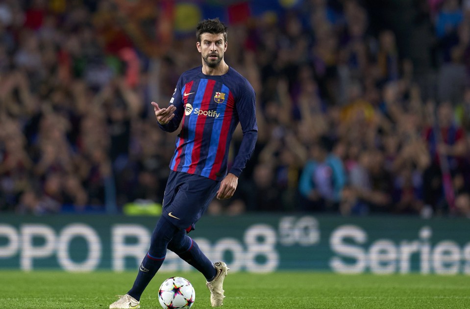 Pique could be awkwardly forced to wear Shakira's name on his shirt