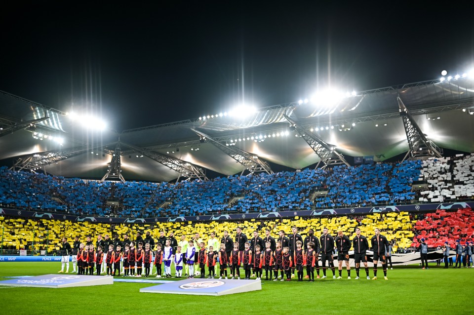 The stadium in Warsaw showed its support for Ukraine before the match