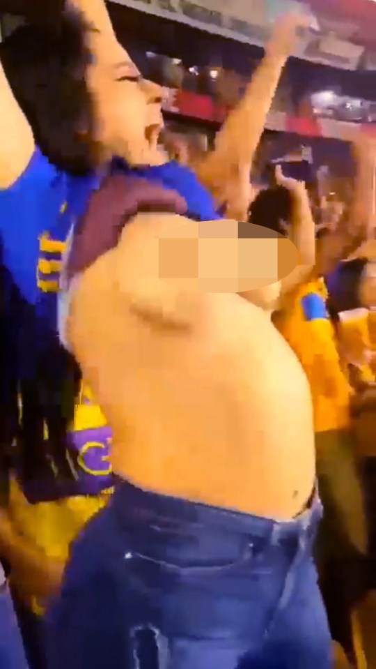 Carla Garza exposed her breasts celebrating a Tigres goal