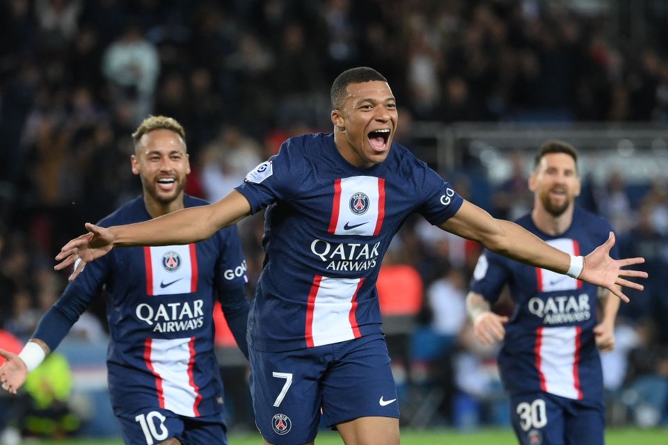 Kylian Mbappe celebrates his late winner