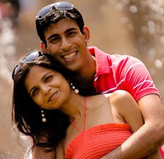 Sunak with his wife Akshata Murty