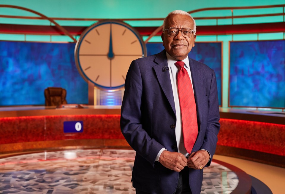 Sir Trevor McDonald will take a turn in the hot seat