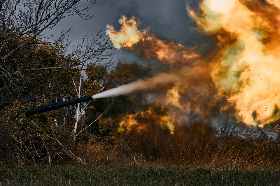 A Ukrainian tank fires near Bakhmut