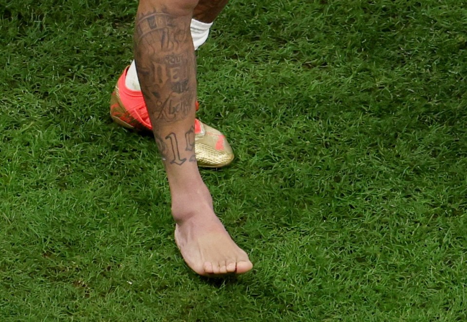 Neymar's right ankle was badly swollen