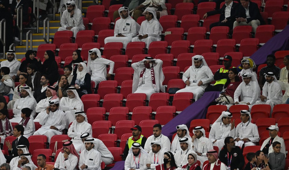 Ecuador took an early 2-0 lead which did not help enthusiasm