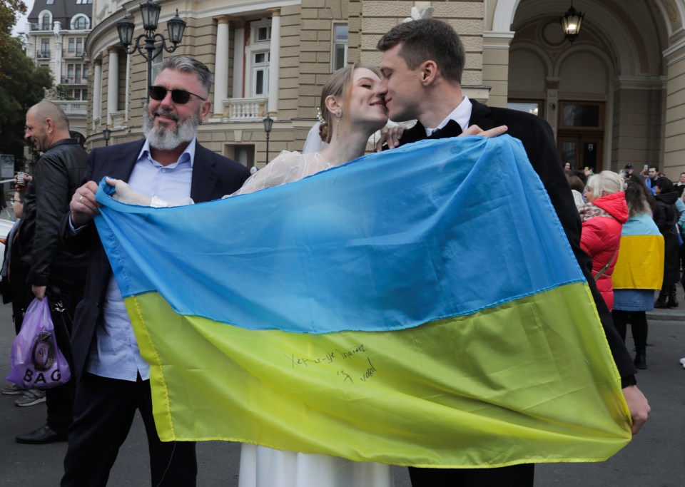 Ukrainians celebrated the liberation of the city