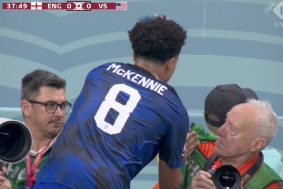 USA star Weston McKennie dried his hands on a photographer before taking a long throw