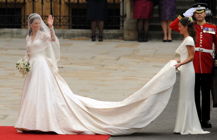 Kate Middleton arrived with her sister and Maid of Honour Pippa Middleton