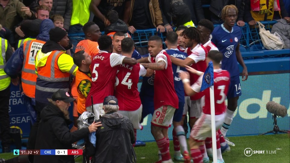 Arsenal and Chelsea players rushed in to separate the rowing stars