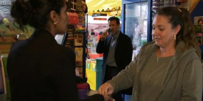 Stacey made her way to the Minute Mart during last night's EastEnders episode