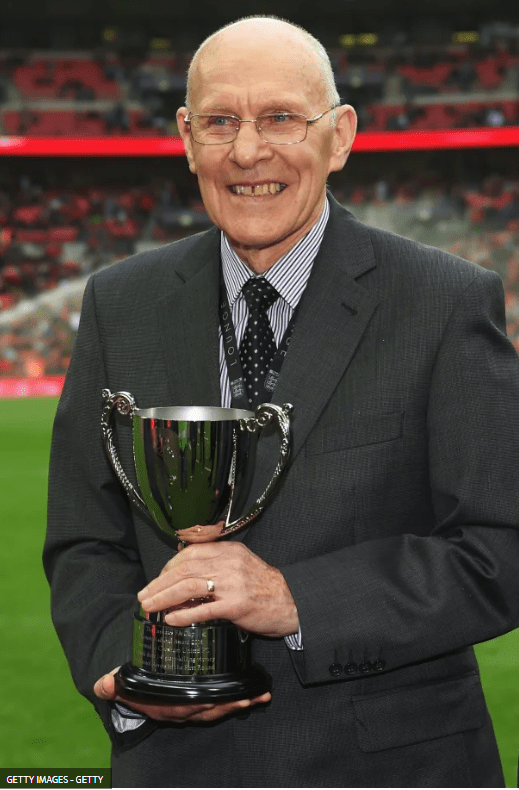 Radford presented the Ronnie Radford Award during the FA Cup final in 2016 - awarded for the most impressive giant-killing in the competition that season