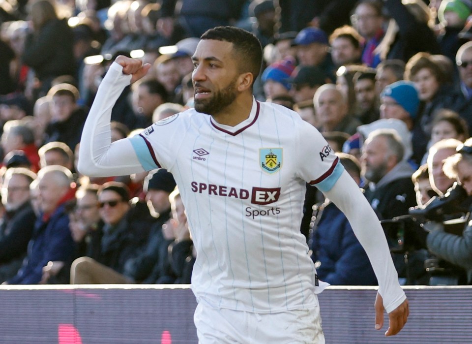 Lennon was most recently at Burnley but became a free agent in the summer