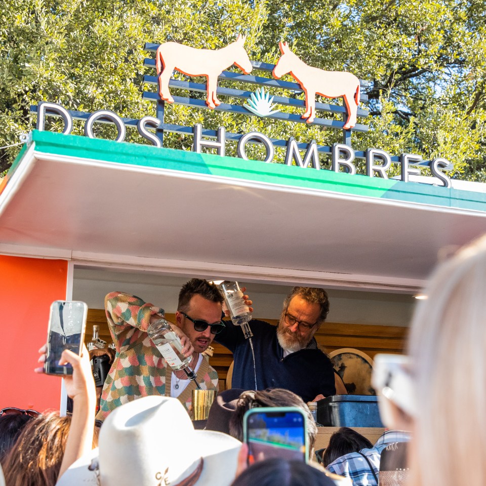 The actors took control of the bar at the Austin Food and Wine Festival in Texas