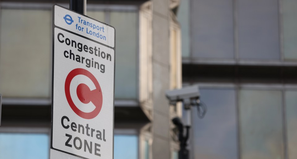 You can be fined £160 for not paying the congestion charge