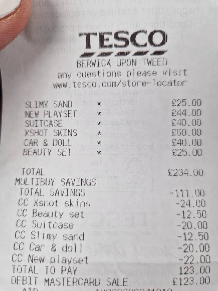 Here she showed just how much she saved on her haul