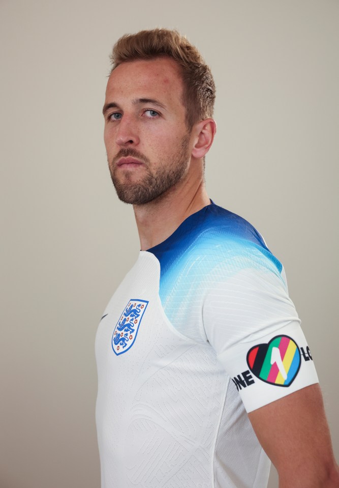 Harry Kane will no longer wear the OneLove armband