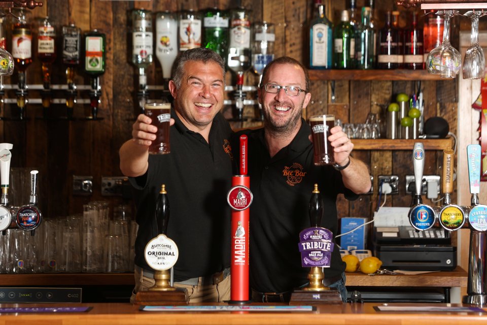 Pub landlords Rob Field and Olly Clayson are cutting the price of all pints by 50p for every goal England score in a match