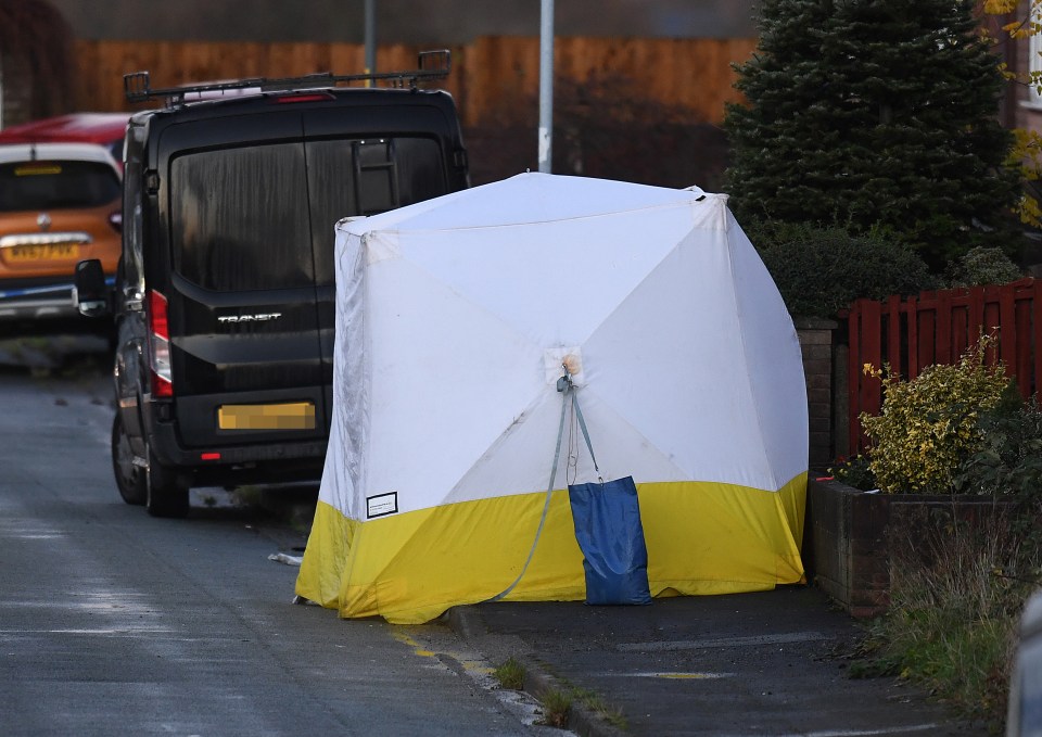 A dead body was found on a Wigan street last night