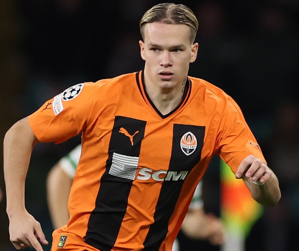 Shakhtar have held talks with numerous clubs in London over a deal for Mykhaylo Mudryk