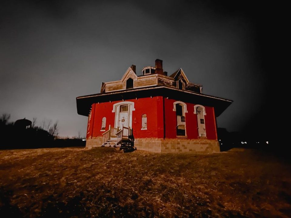 Kalani was recently ghost hunting at Octagon House, located in Circleville, Ohio