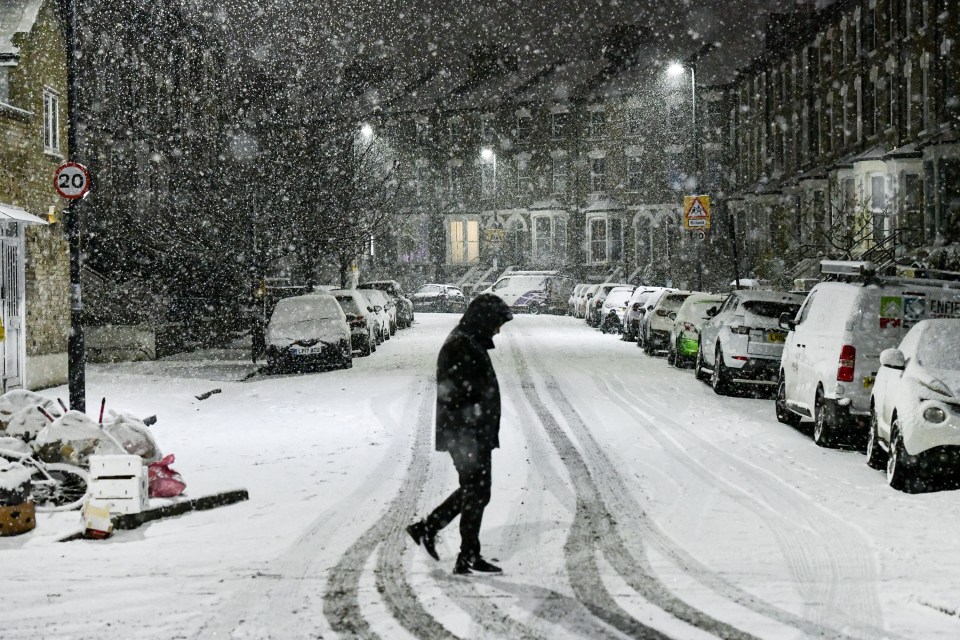 Thousands of people in Scotland have been left without power amid the plummeting temperatures