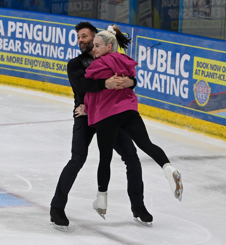 Mollie showed off some of her lifts with pro partner Sylvain