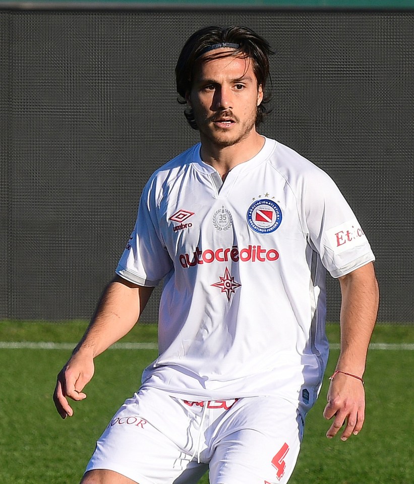 Kevin Mac Allister currently plays for Argentinos Juniors