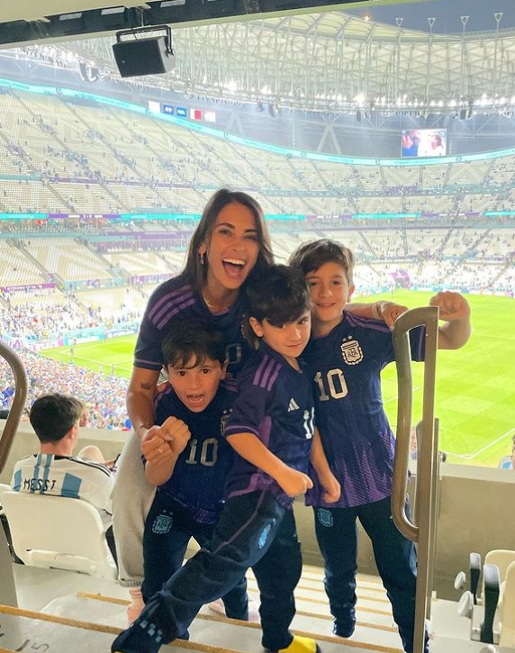 Antonela and the kids have been Leo's biggest fans throughout the tournament