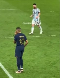 Lionel Messi fist-pumped at Kylian Mbappe after scoring