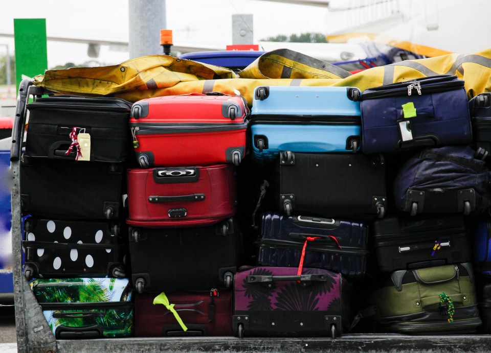 Luggage could be left behind in airports after Ryanair pilots were told to leave without it