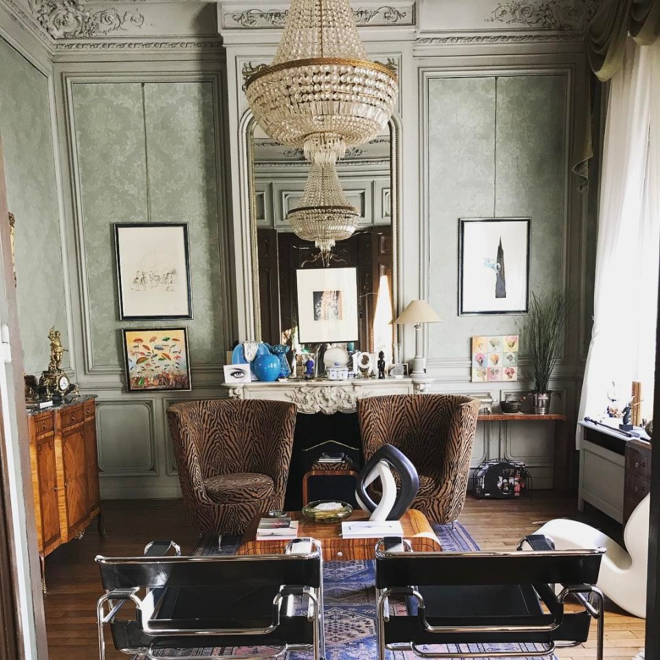 The chic suites at Le Manoir de la Peylouse with its own little living room