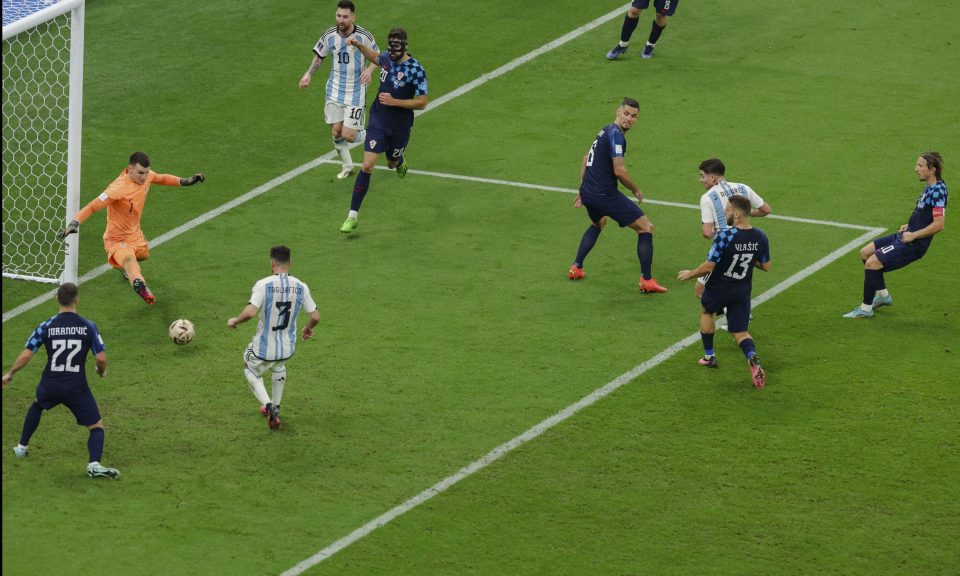 Alvarez buried Messi's pullback to give Argentina a third