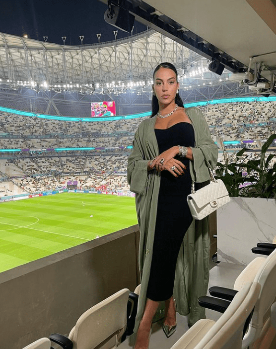 Georgina Rodriguez poses at the match