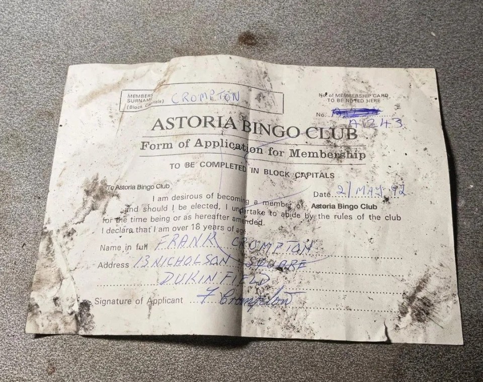 One picture shows a membership form from 1972