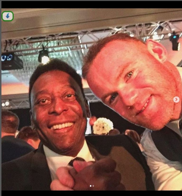 Wayne Rooney also paid tribute to Pele with this photo