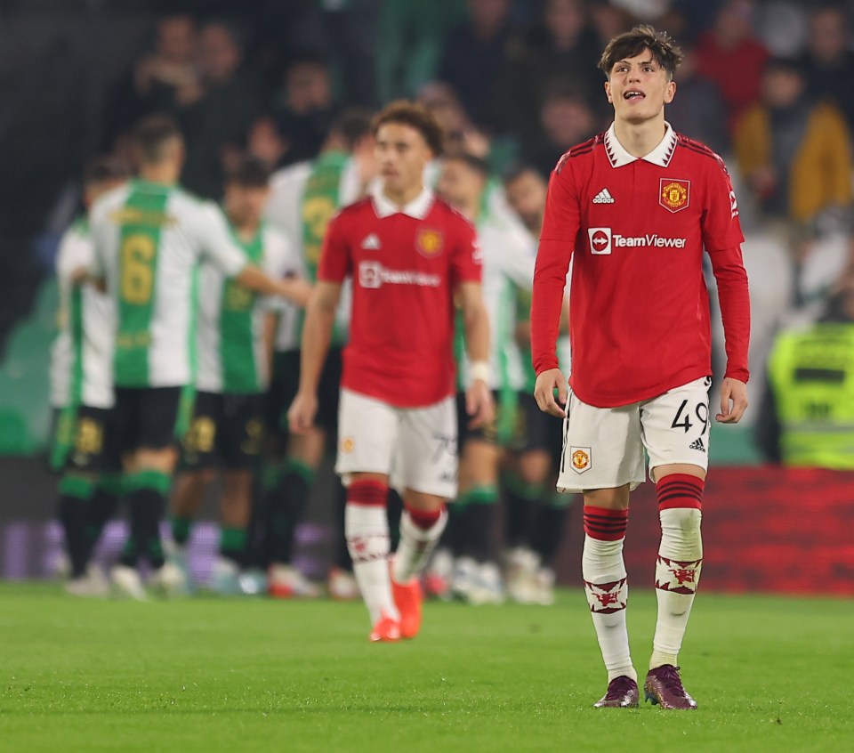 After losing 4-2 to Cadiz, United lost 1-0 at Real Betis