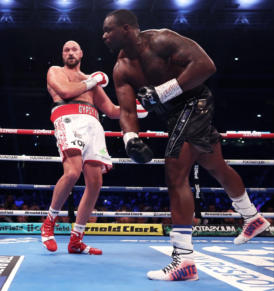 Tyson Fury racked up yet another easy win as he breezed past Dillian Whyte