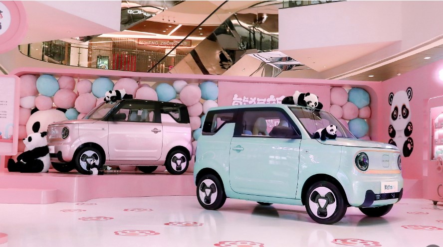 The launch of the car featured plenty of cuddly-toy pandas to get the message across